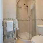 B&B The Full English