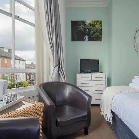 The Full English Bed & Breakfast *